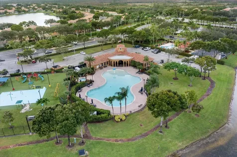 3422 Commodore Court West Palm Beach FL 33411