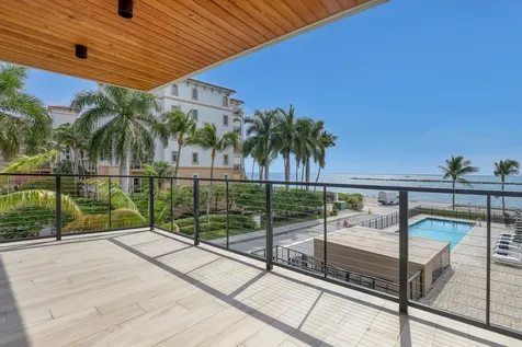 106 Inlet Way Palm Beach Shores FL 33404