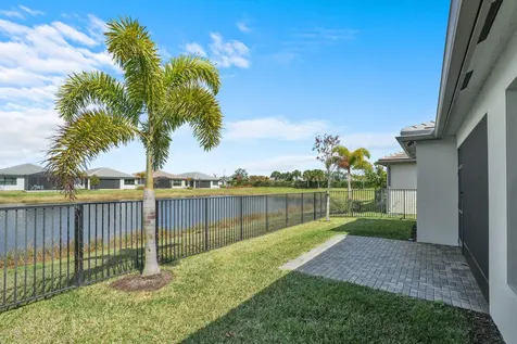 11935 Sw Backshore Drive Port Saint Lucie FL 34987
