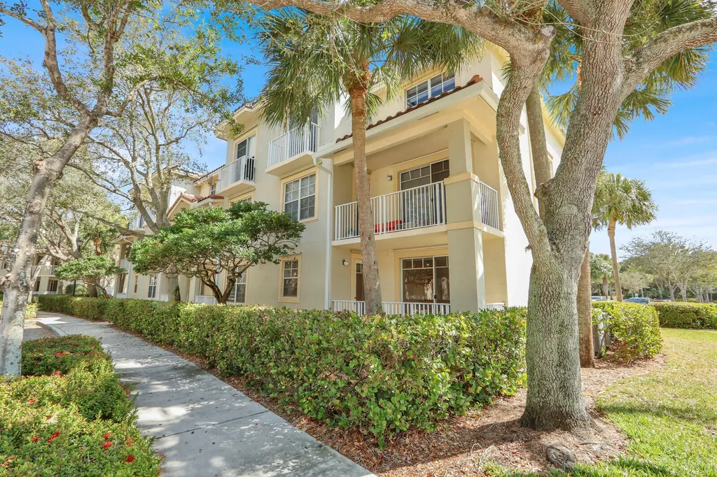 4903 Chancellor Drive Jupiter FL 33458