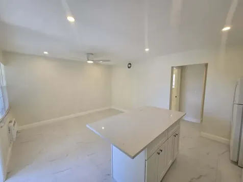 620 S Broadway Lantana FL 33462
