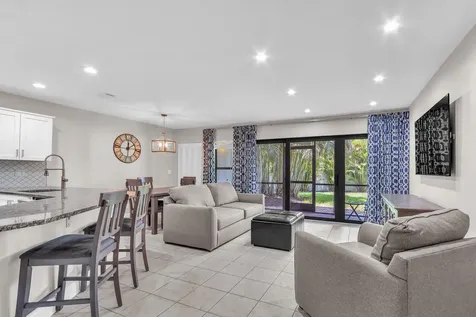 1605 S Us Highway 1 Jupiter FL 33477