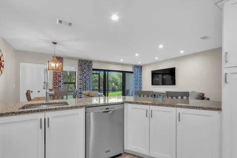 1605 S Us Highway 1 Jupiter FL 33477
