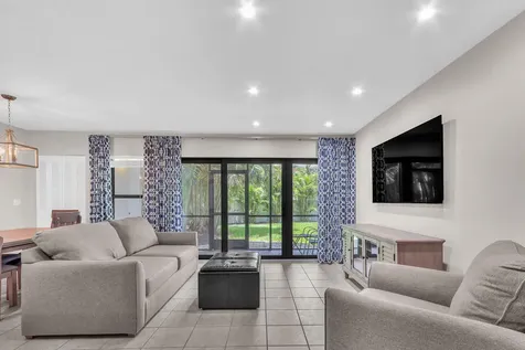 1605 S Us Highway 1 Jupiter FL 33477