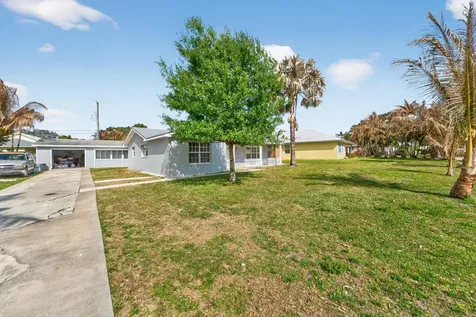 9035 SE Athena Street Hobe Sound FL 33455