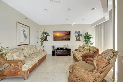 3870 N Highway A1a Fort Pierce FL 34949