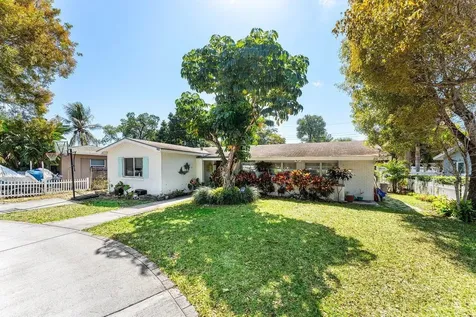 102 Ne 22nd Street Delray Beach FL 33444
