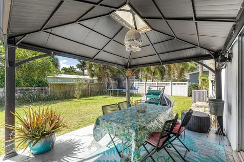 102 Ne 22nd Street Delray Beach FL 33444