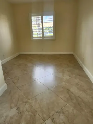 310 Knotty Pine Circle Greenacres FL 33463