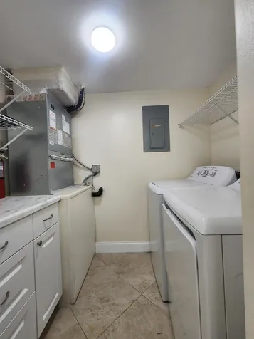 310 Knotty Pine Circle Greenacres FL 33463