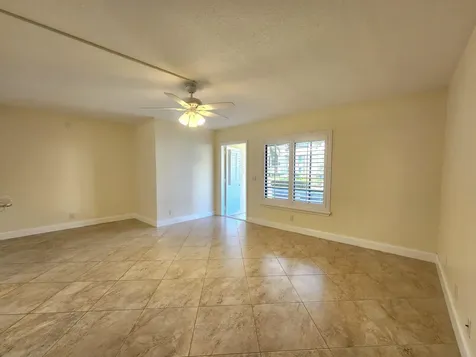 310 Knotty Pine Circle Greenacres FL 33463