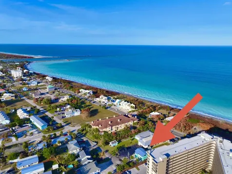 715 S Ocean Drive Fort Pierce FL 34949