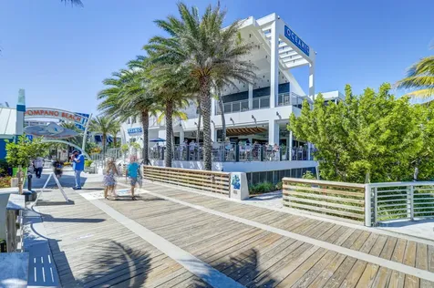 100 Se 6th Avenue Pompano Beach FL 33060