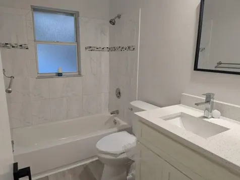 382 Easy Street Sebastian FL 32958