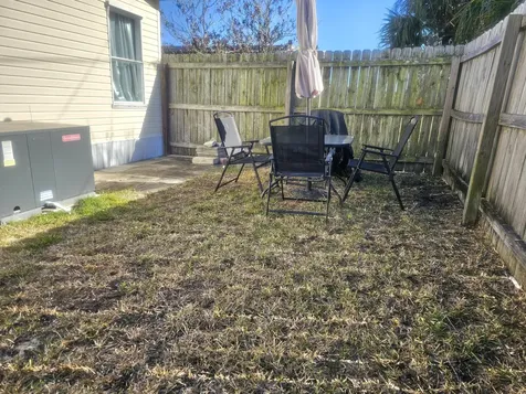8110 Se Eagle Avenue Hobe Sound FL 33455