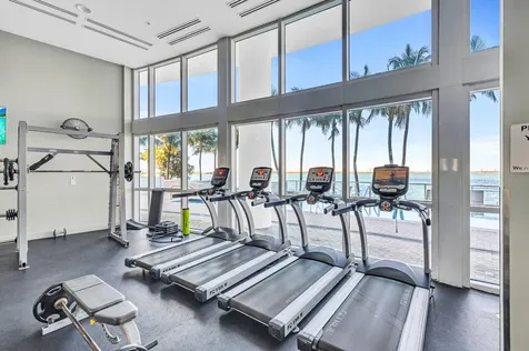 665 Ne 25th Street Miami FL 33137