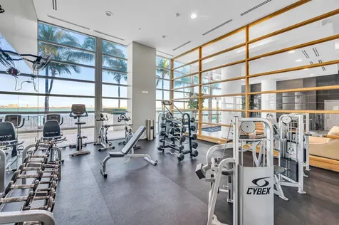 665 Ne 25th Street Miami FL 33137