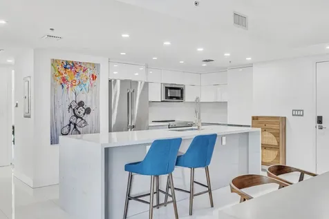 665 Ne 25th Street Miami FL 33137