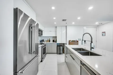 665 Ne 25th Street Miami FL 33137