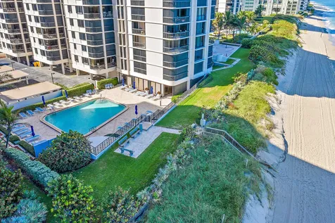 5380 N Ocean Drive Singer Island FL 33404