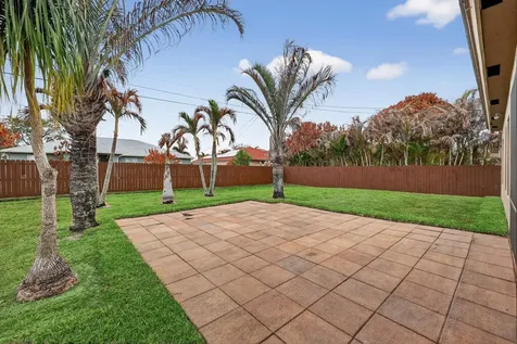 1234 Sw Aragon Avenue Port Saint Lucie FL 34953