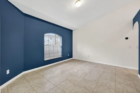 1234 Sw Aragon Avenue Port Saint Lucie FL 34953