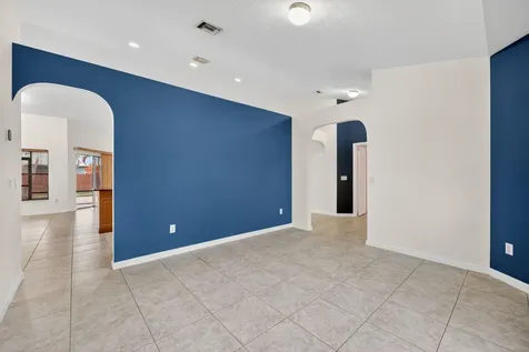 1234 Sw Aragon Avenue Port Saint Lucie FL 34953