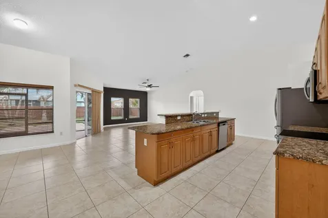 1234 Sw Aragon Avenue Port Saint Lucie FL 34953
