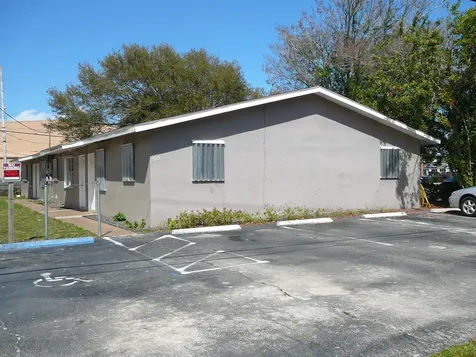 510 Gardenia Avenue Fort Pierce FL 34982