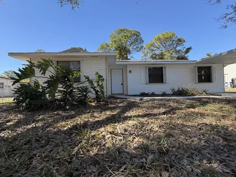 6903 Shannon Drive Fort Pierce FL 34951