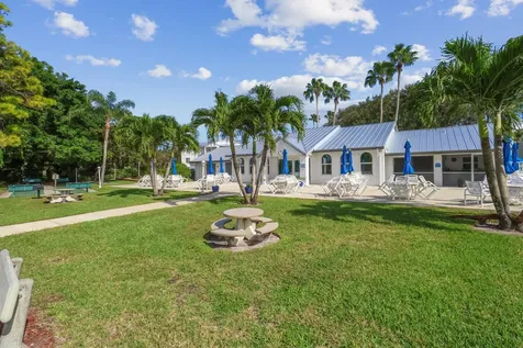 2500 Se Anchorage Cove Port Saint Lucie FL 34953