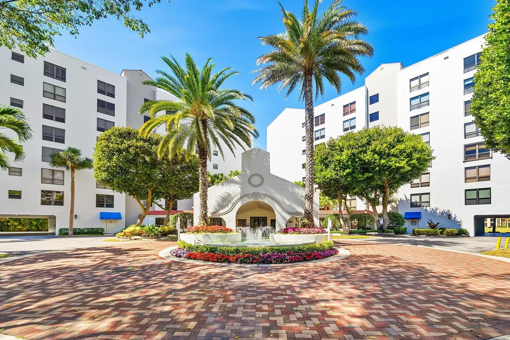 7575 Imperial Drive Boca Raton FL 33433