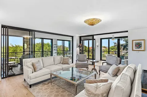 7575 Imperial Drive Boca Raton FL 33433
