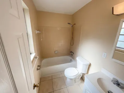 1118 Se Proctor Lane Port Saint Lucie FL 34983