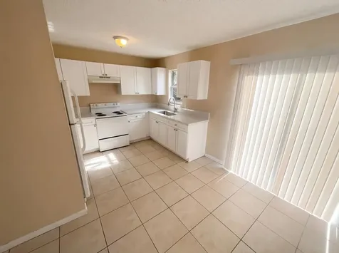 1118 Se Proctor Lane Port Saint Lucie FL 34983