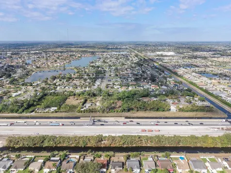 5387 80th Trail Lake Worth FL 33467