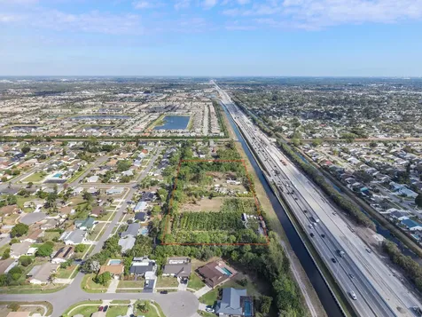 5387 80th Trail Lake Worth FL 33467