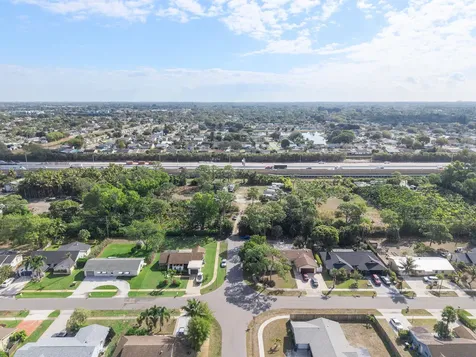 5387 80th Trail Lake Worth FL 33467