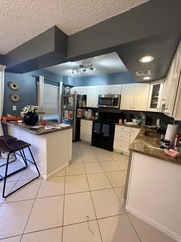 818 Sandtree Drive Palm Beach Gardens FL 33403