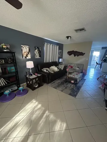 818 Sandtree Drive Palm Beach Gardens FL 33403