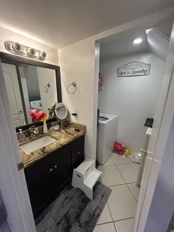 818 Sandtree Drive Palm Beach Gardens FL 33403