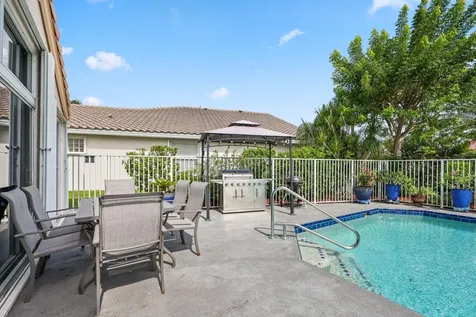 2532 Egret Lake Drive Greenacres FL 33413