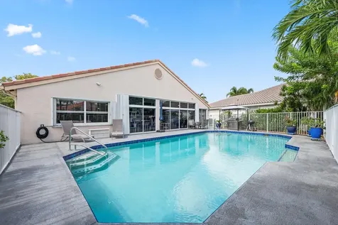 2532 Egret Lake Drive Greenacres FL 33413