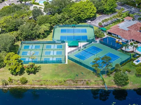 2532 Egret Lake Drive Greenacres FL 33413