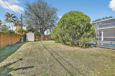 7000 Plantation Road Plantation FL 33317