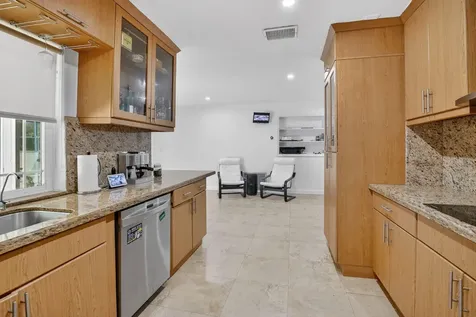 7000 Plantation Road Plantation FL 33317