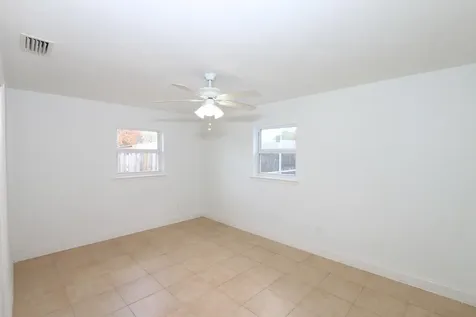 2405 Melon Court Fort Pierce FL 34982