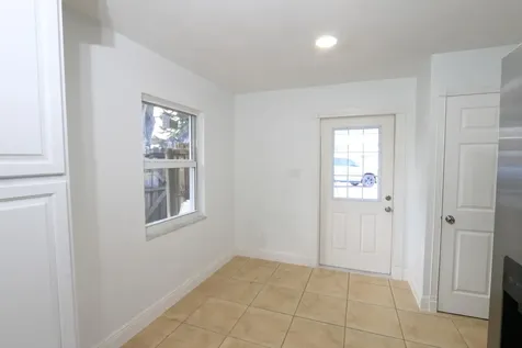 2405 Melon Court Fort Pierce FL 34982