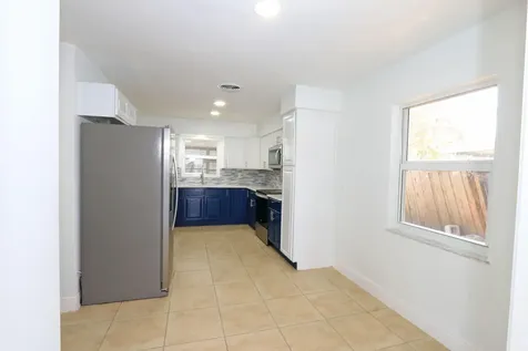2405 Melon Court Fort Pierce FL 34982