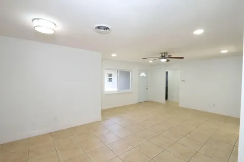 2405 Melon Court Fort Pierce FL 34982